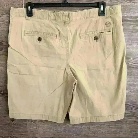 Magellan‎ shorts EUC - Picture 2 of 3